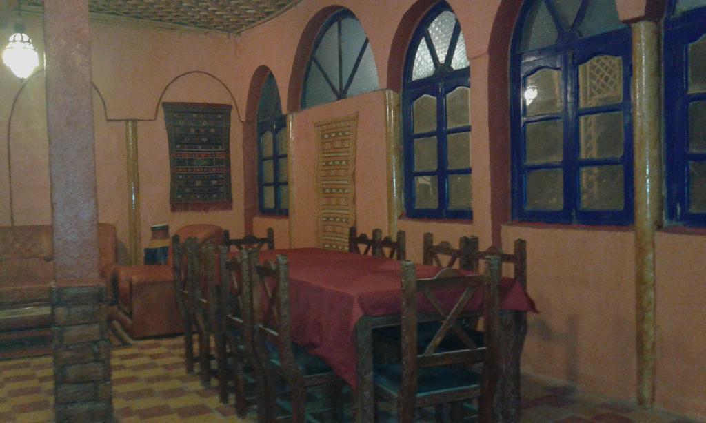 Hostel Chez Belkacem Merzouga Buitenkant foto