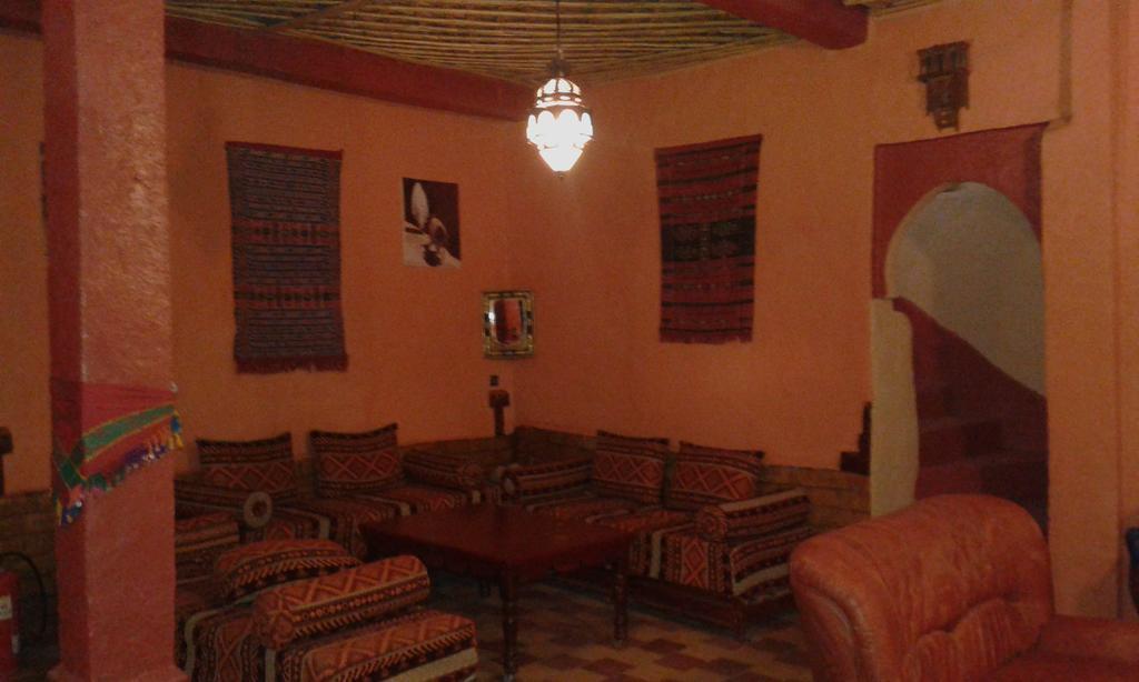 Hostel Chez Belkacem Merzouga Buitenkant foto