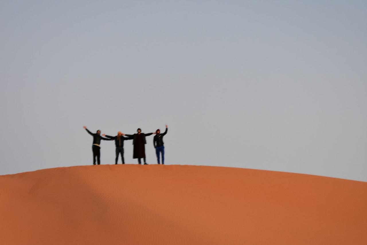 Hostel Chez Belkacem Merzouga Buitenkant foto